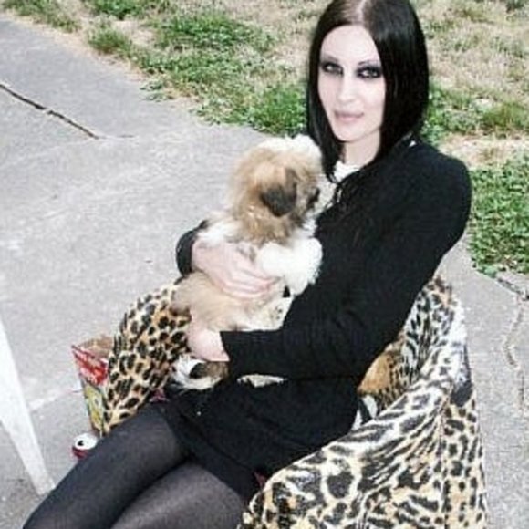 Meet your Posher, Ava - Picture 1 of 12